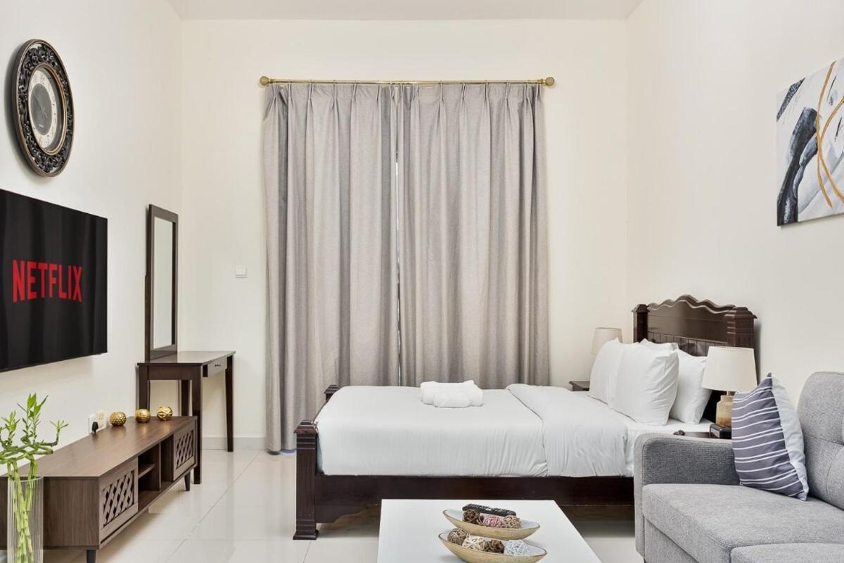 Amazing With Sauna, Gym And Pool Apartment Dubai