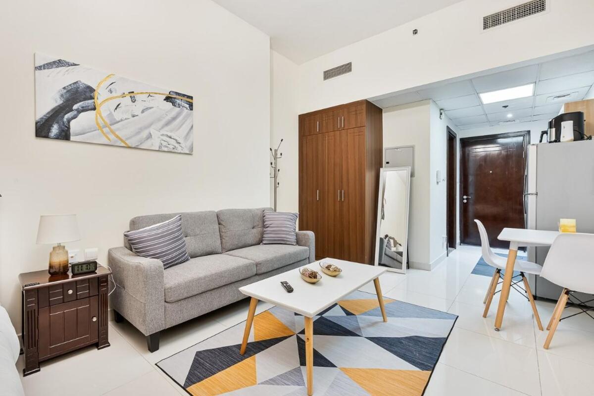 Apartment Amazing With Sauna, Gym And Pool *