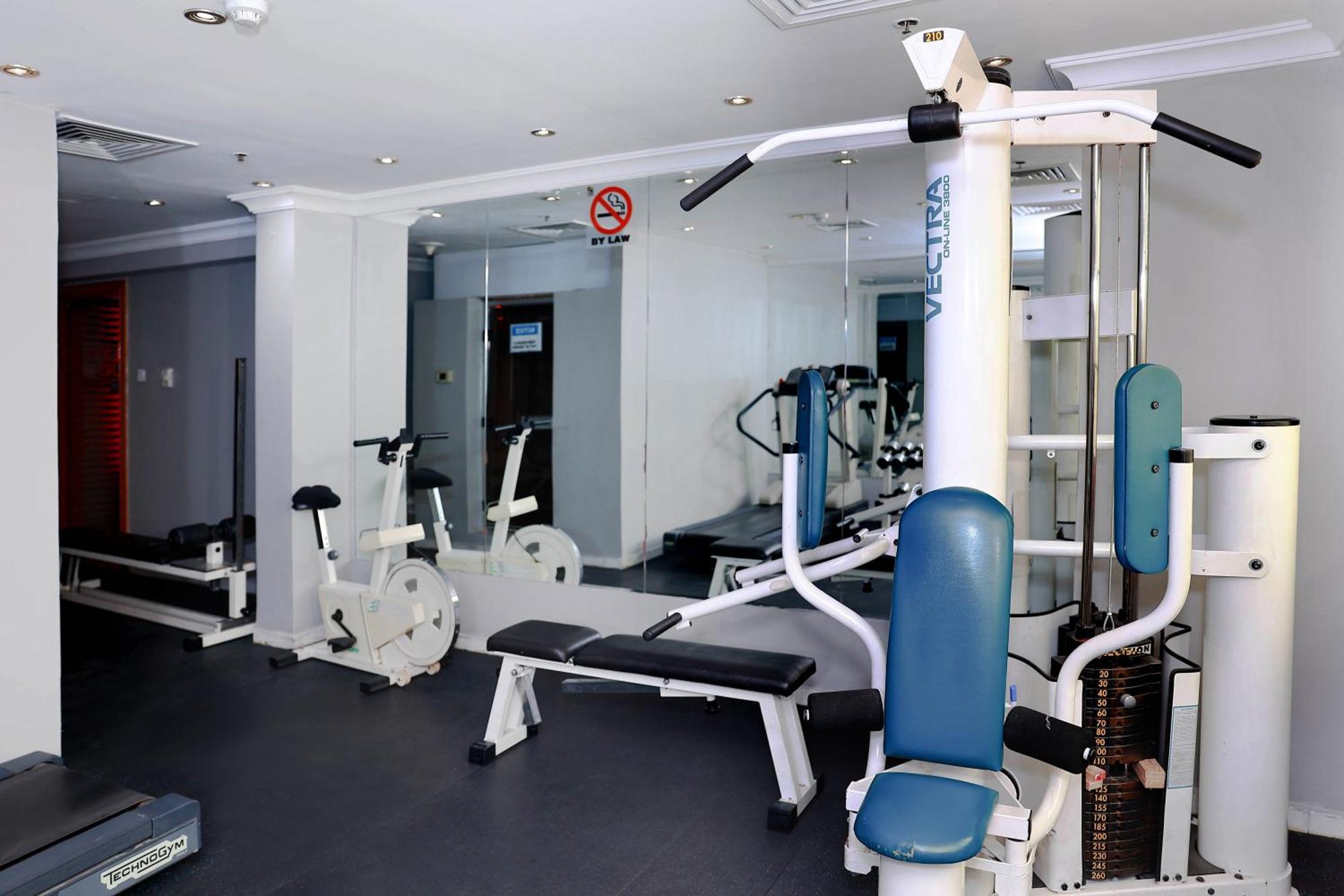 Dolphin Aparthotel Dubai