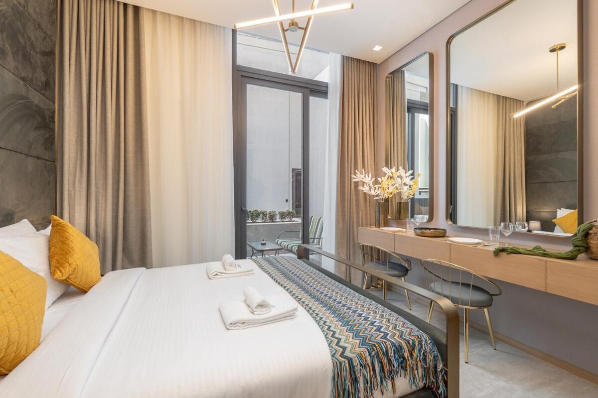 Modern By Czechin Jvc Prime Location * Dubai