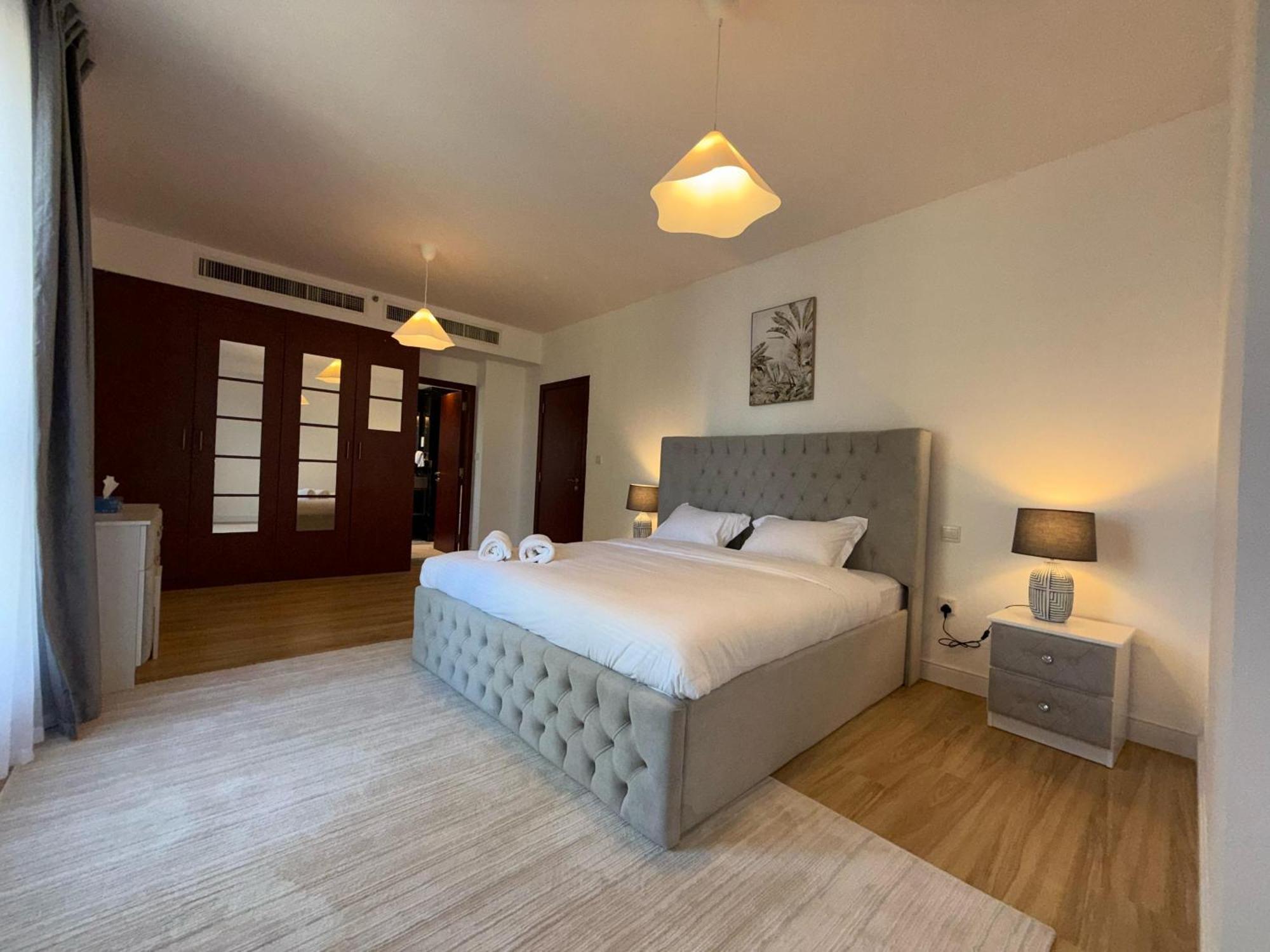 In Jbr, 2-bedroom Rimal 1 Building * Dubai