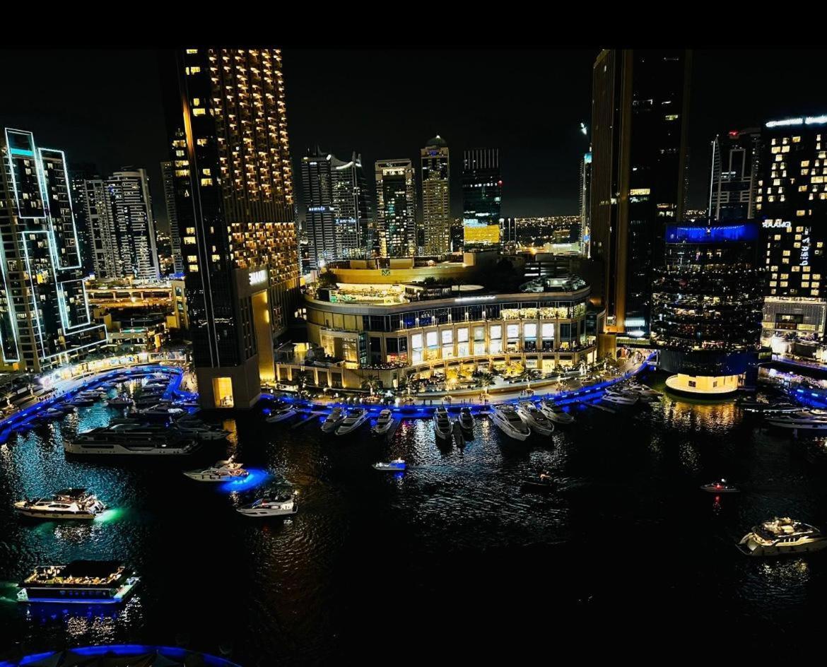 Intercontinental Marina Full Marina View With Balcony, Marina Mall, Large 1 Bedroom Apartment, Kitchen, 2 Toilets, 1 Parking, Swimming Pool And Gym Free Access, Paid Breakfast Dubai