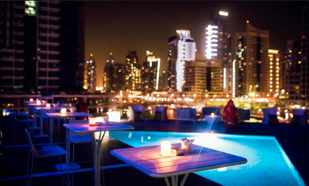 Apartment Intercontinental Marina Full Marina View With Balcony, Marina Mall, Large 1 Bedroom Apartment, Kitchen, 2 Toilets, 1 Parking, Swimming Pool And Gym Free Access, Paid Breakfast *