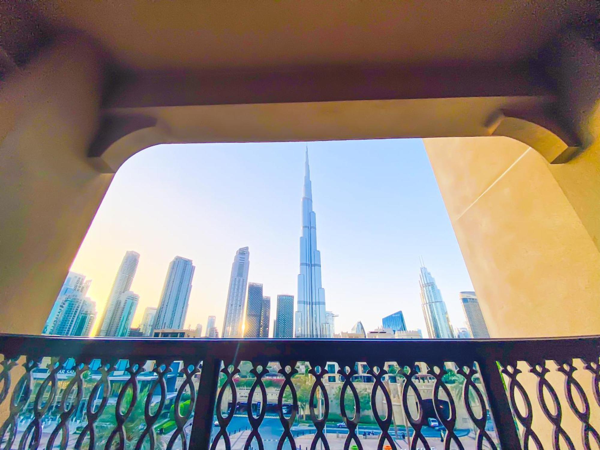 Apartment Live The Burj Lifestyle In Timeless Oldtown By Sbh
