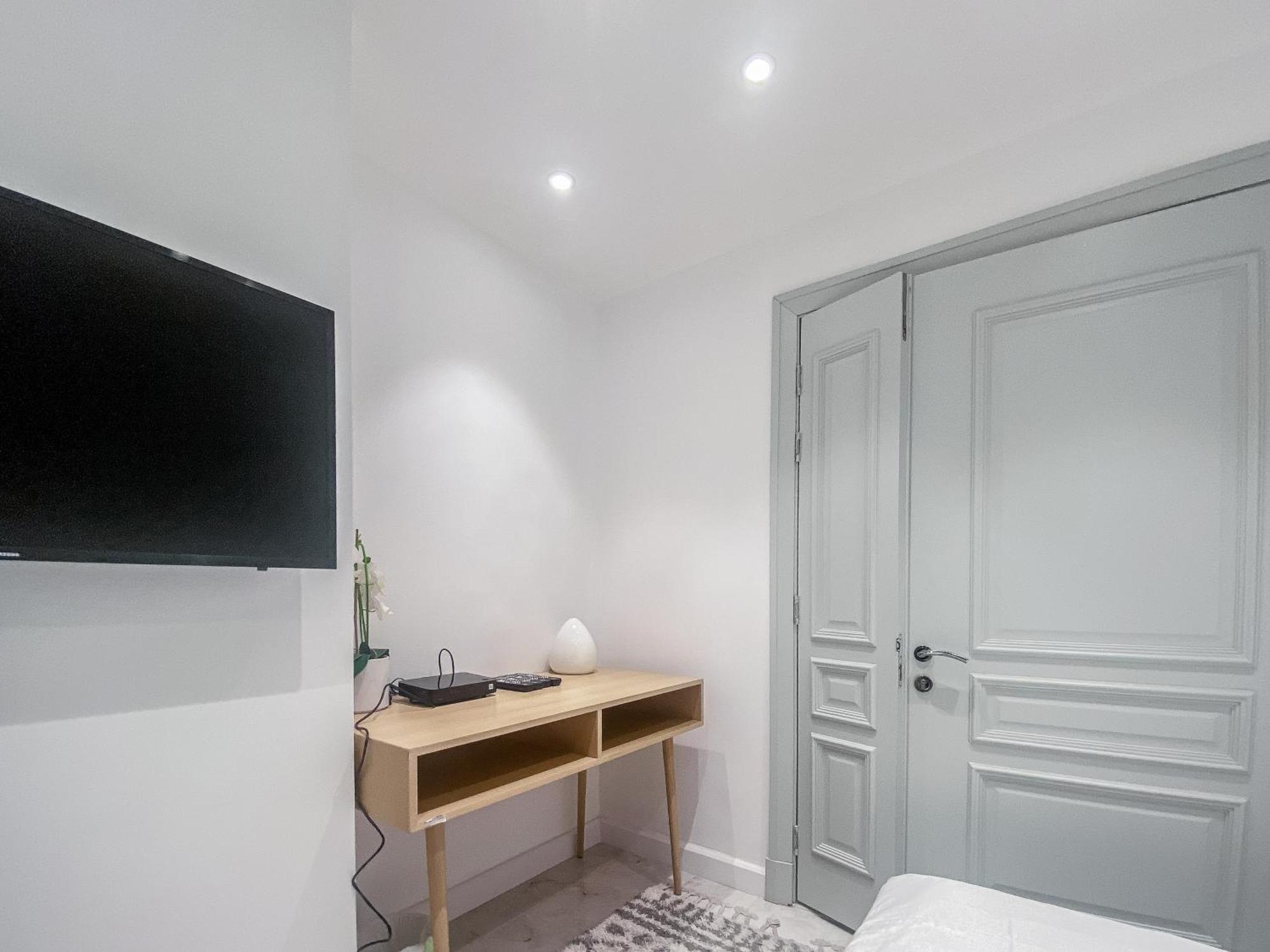Apartment Live The Burj Lifestyle In Timeless Oldtown By Sbh