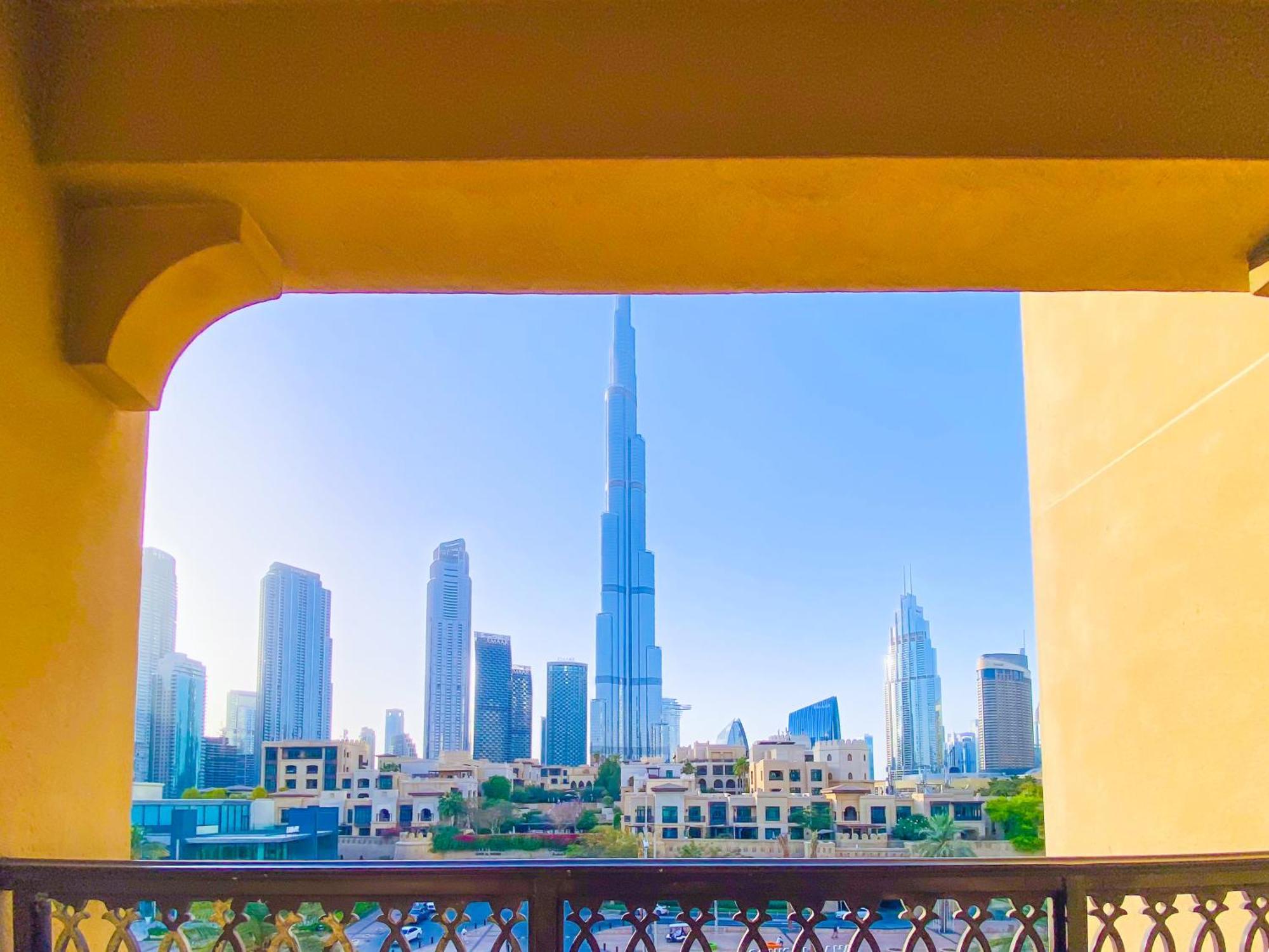 Live The Burj Lifestyle In Timeless Oldtown By Sbh Apartment *