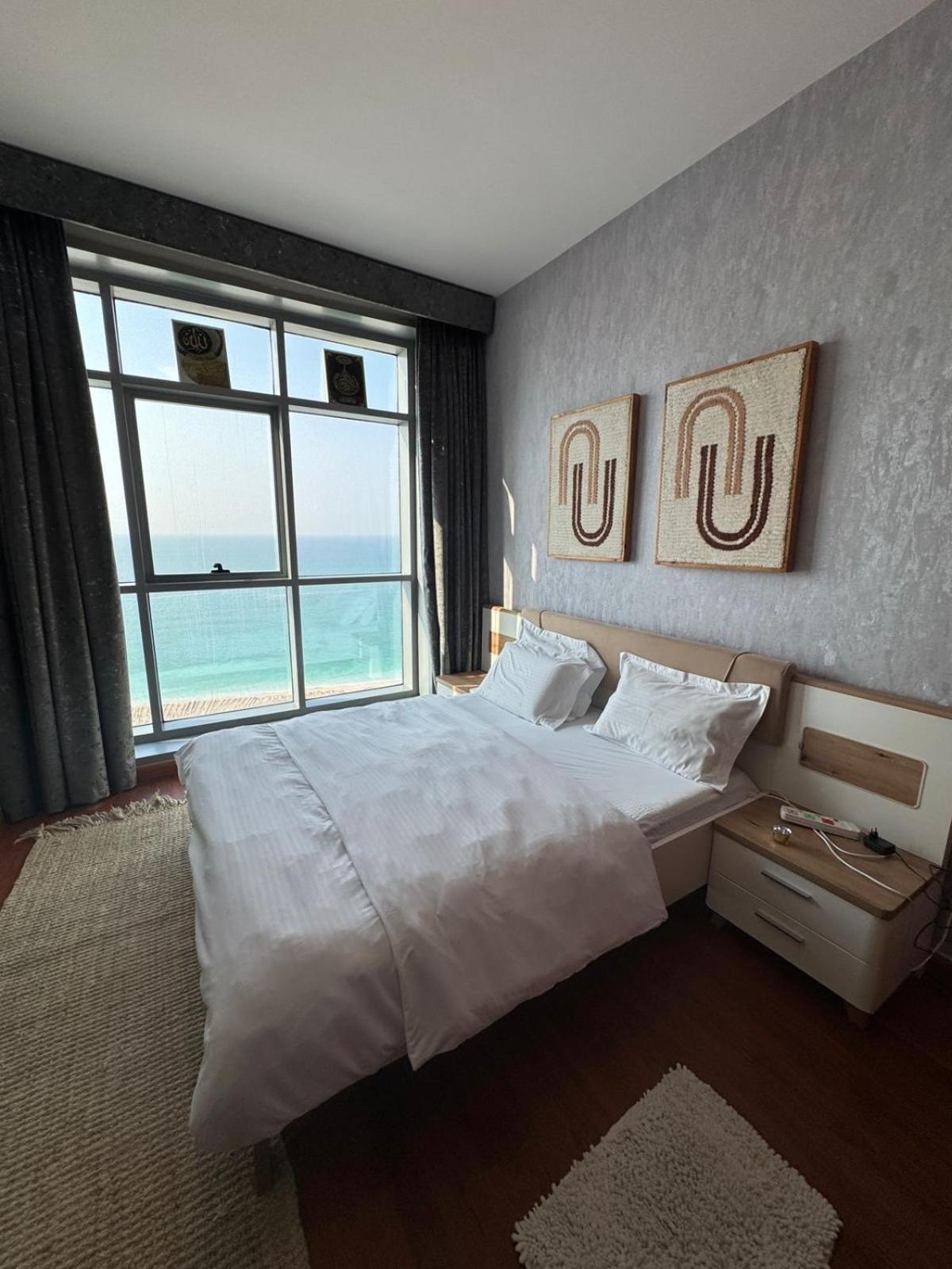 And Haven At Ajman Corniche! * Dubai