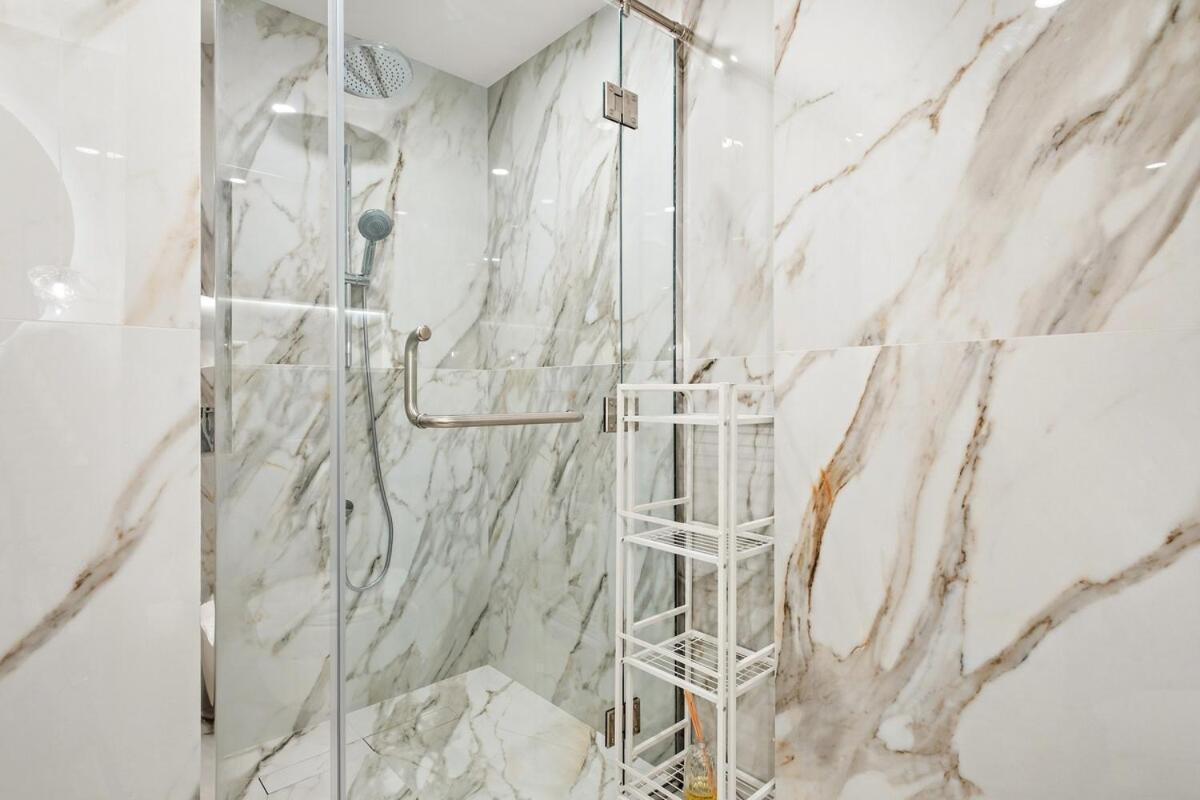 First Class 1br Iconic Luxury Apartment *