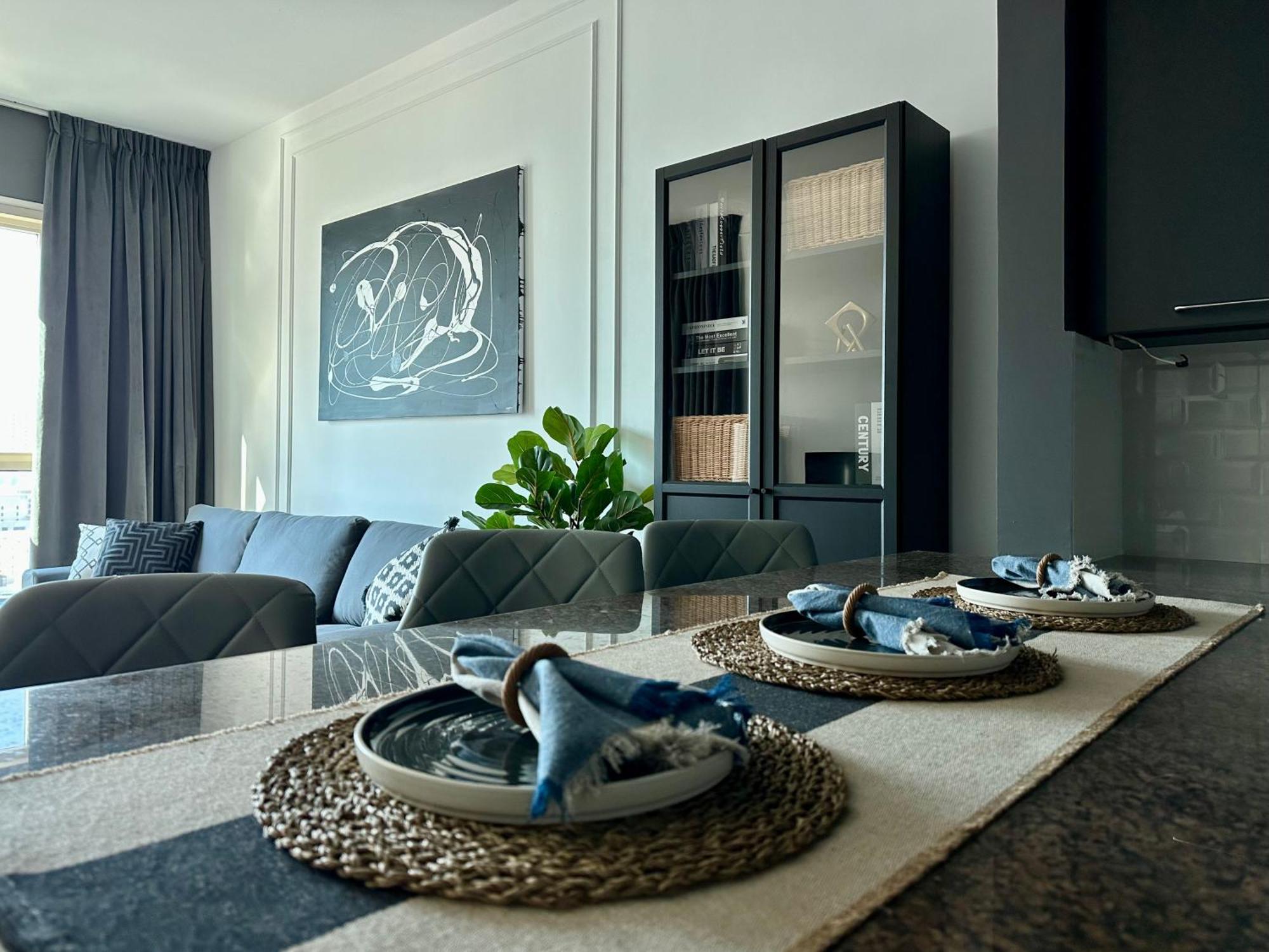 1-br With Sunset Terrace, Golf & View In Mosela, The Greens Apartment Dubai