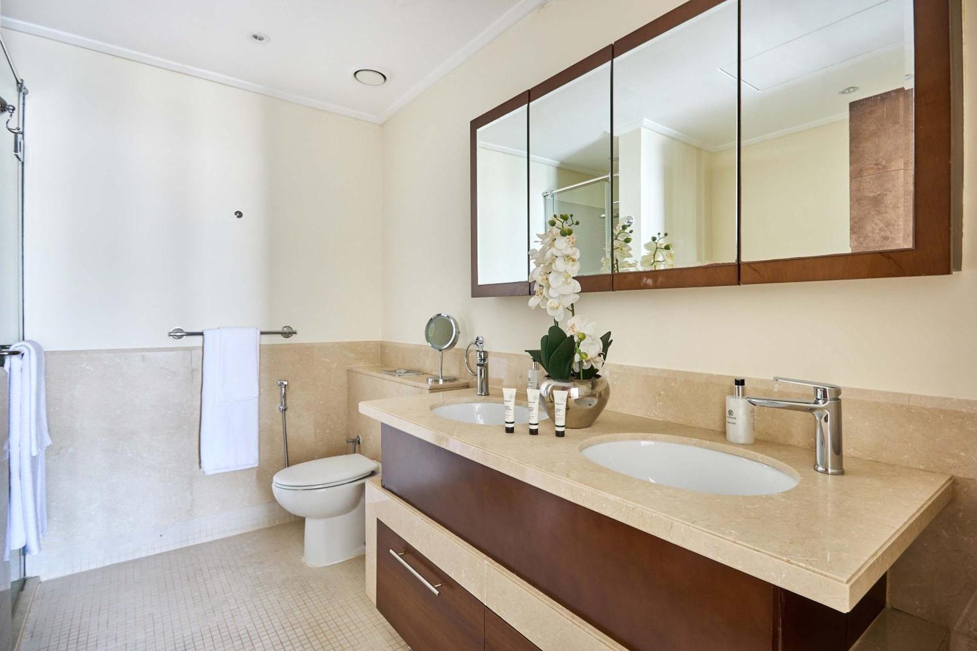 Frank Porter - South Ridge 6 Dubai
