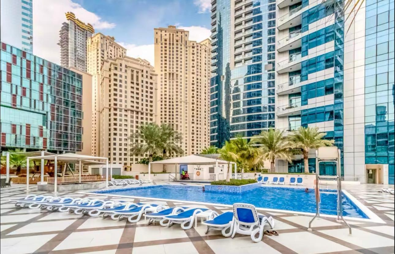 Intercontinental Marina Full Marina View With Balcony, Marina Mall, Large 1 Bedroom Apartment, Kitchen, 2 Toilets, 1 Parking, Swimming Pool And Gym Free Access, Paid Breakfast Apartment