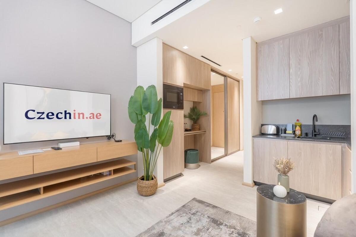 Modern By Czechin Jvc Prime Location