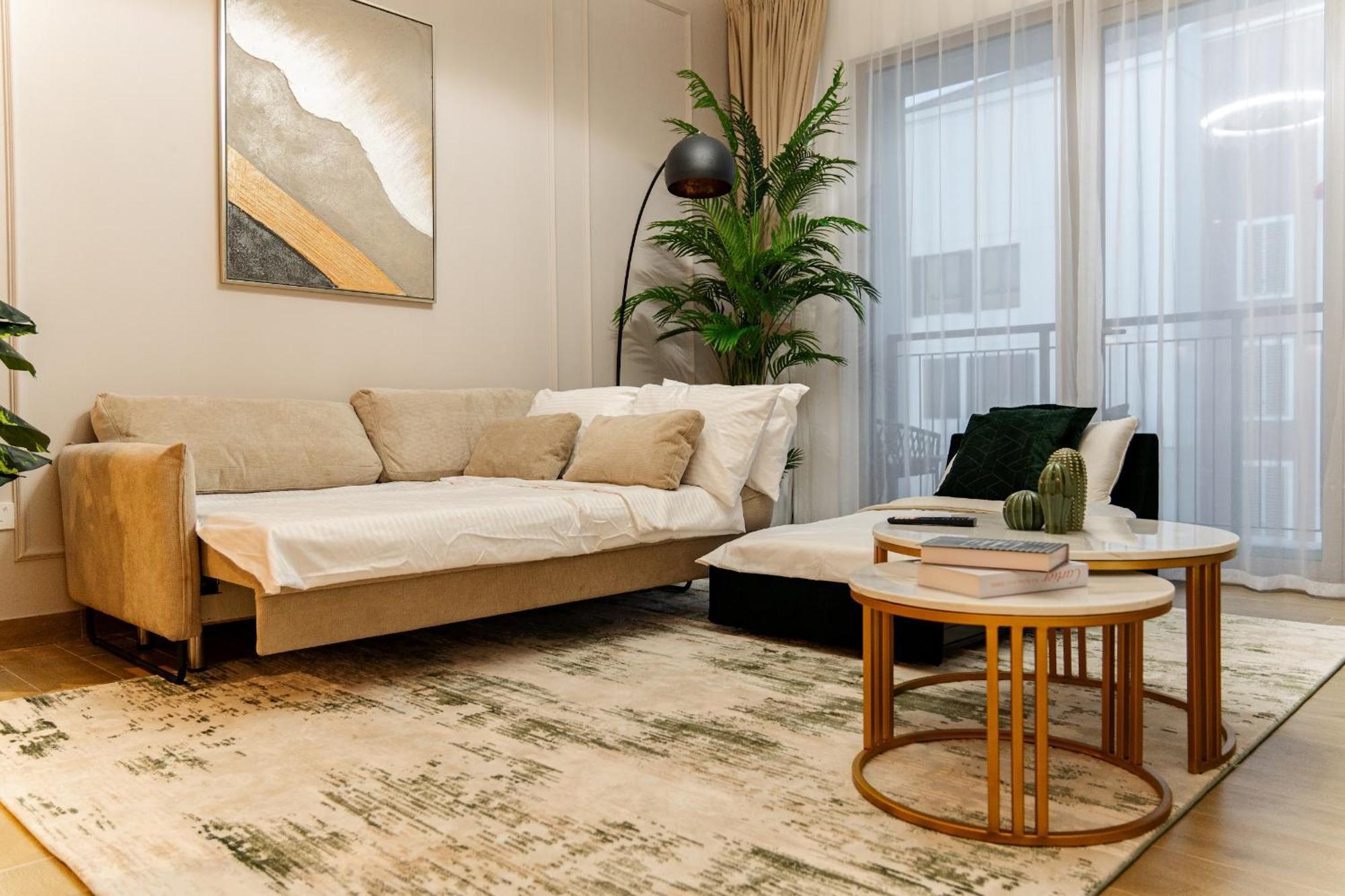 Apartment Wake Up To Yacht Views - 1br With Private Access & Baby Gear *