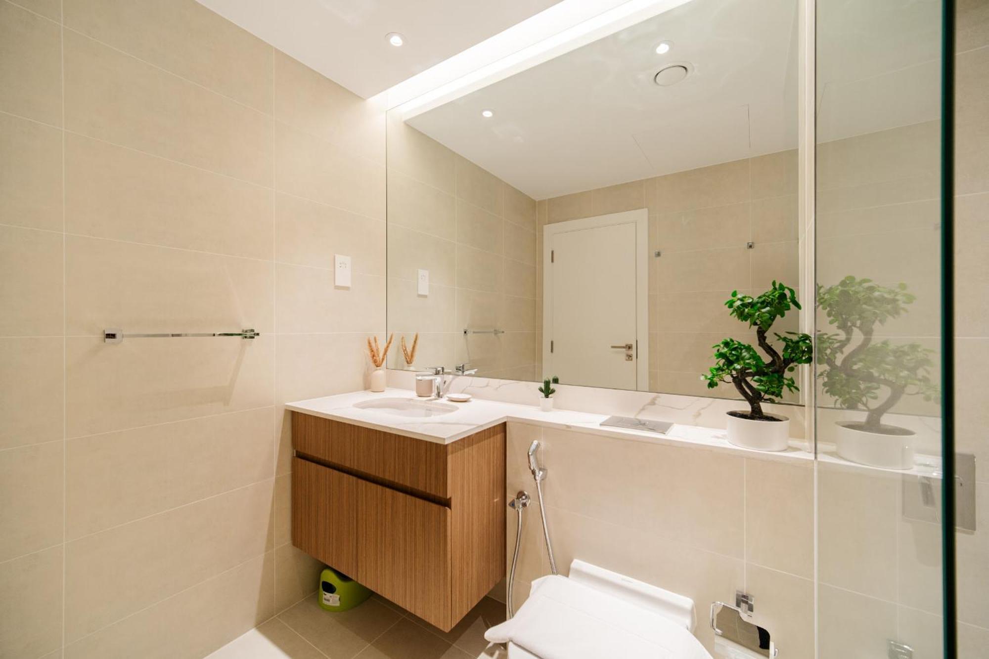 Wake Up To Yacht Views - 1br With Private Access & Baby Gear * Dubai