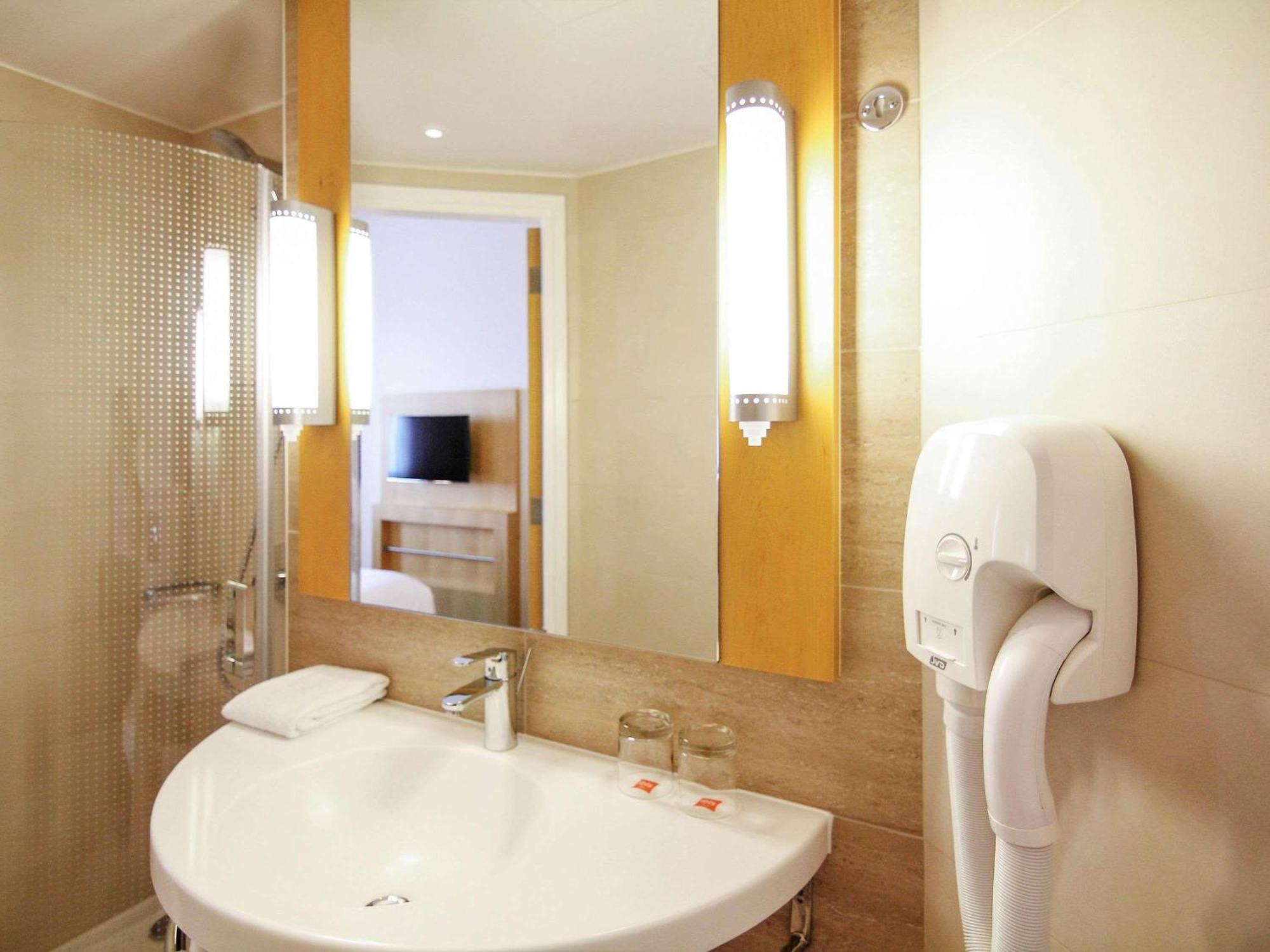 Ibis One - World Trade Centre 3* Dubai