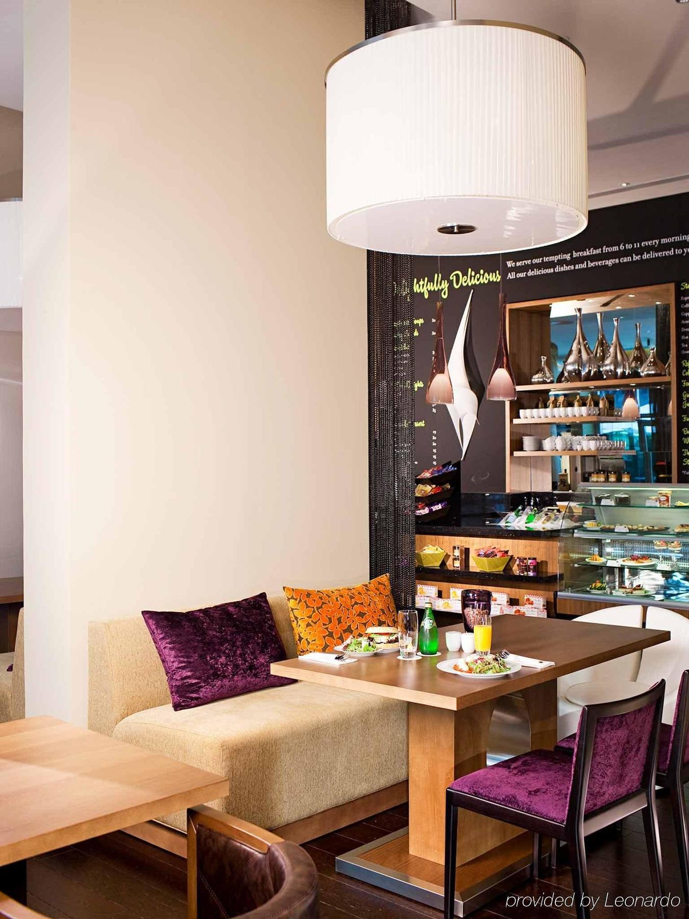 Novotel Mall Avenue 3*