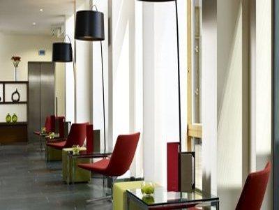 Hilton Garden Deira 4*
