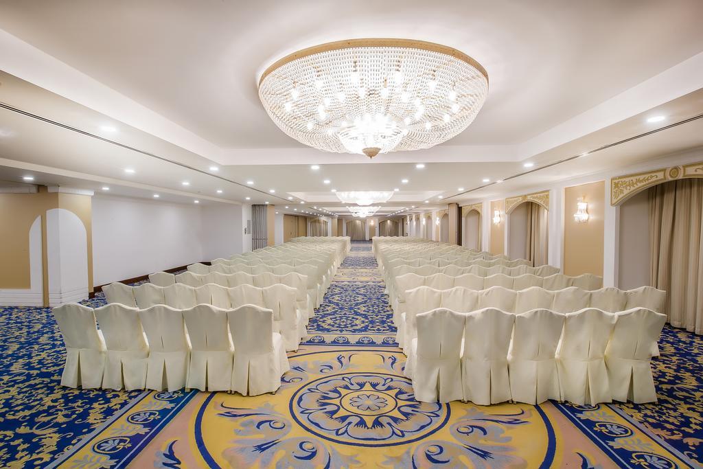 Hotel Grand Excelsior - Bur