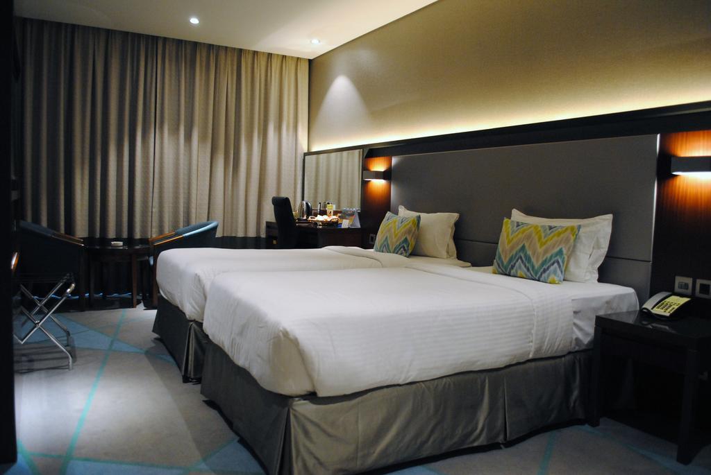 Versailles By Vieras Hotel Dubai