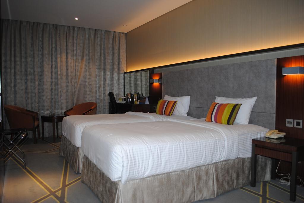 Versailles By Vieras Hotel