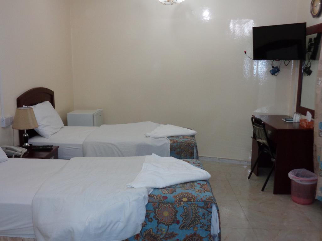 Hotel Sima *