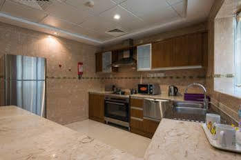 City Inn 3*