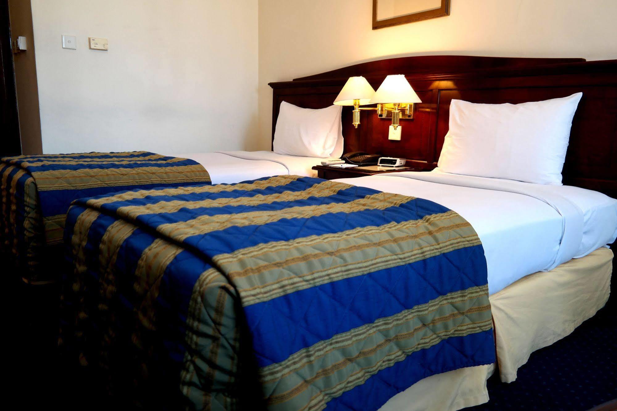 York International Hotel 3*