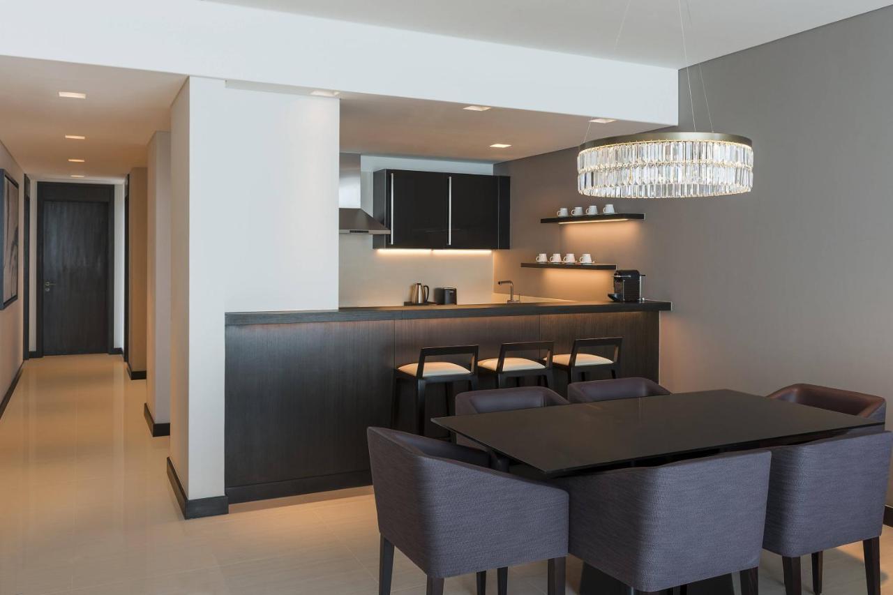 Hotel Sheraton Grand Hotel, 5*