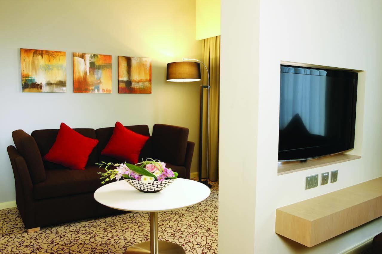Novotel Mall Avenue 3* Dubai