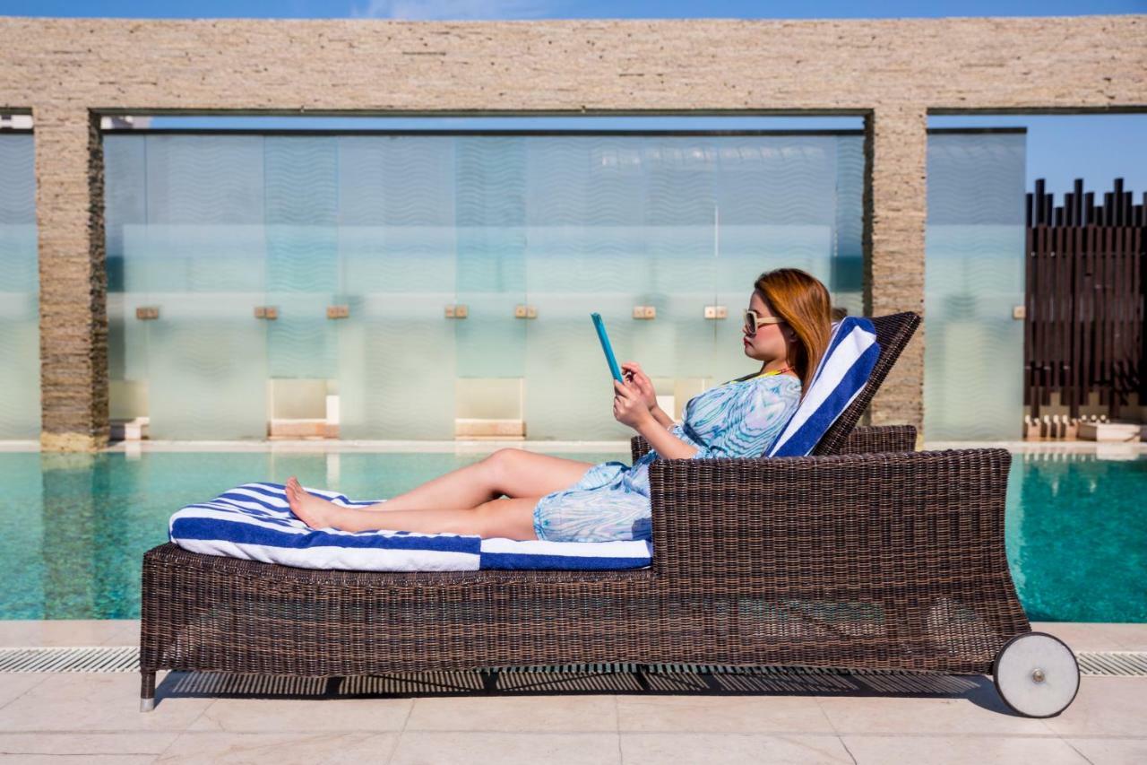 Novotel Mall Avenue 3* Dubai