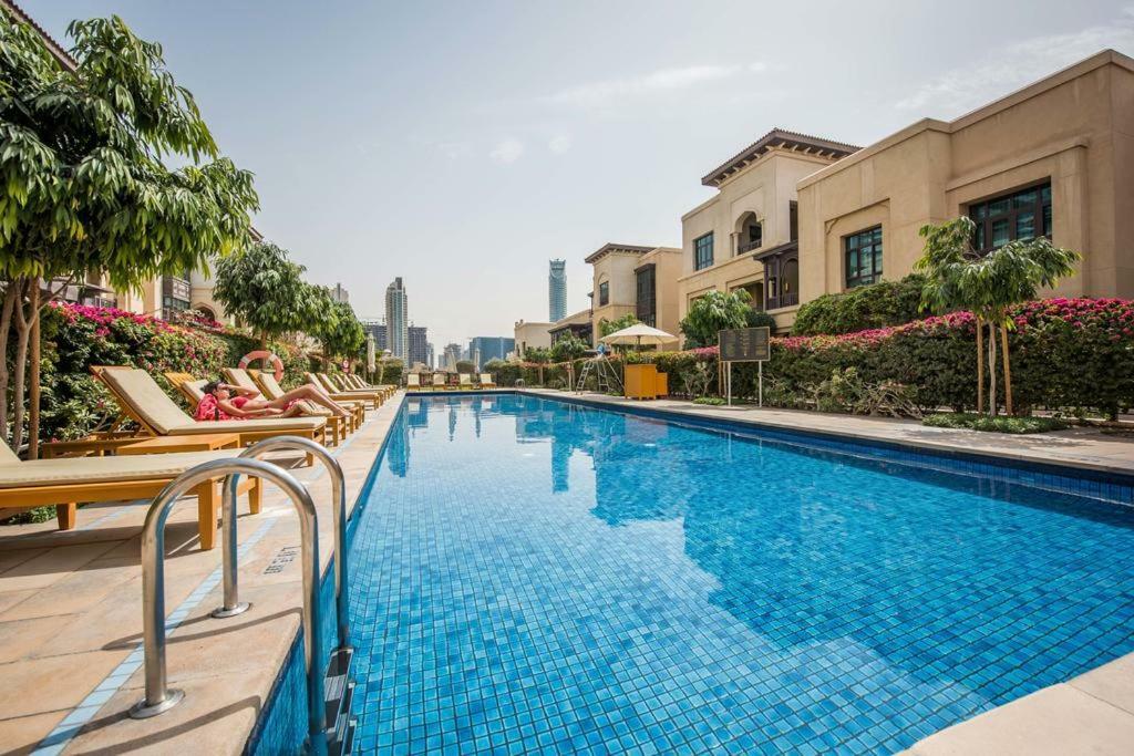 Downtown Al Bahar Apartment Dubai
