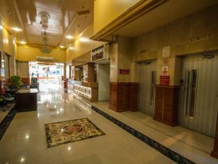Central Paris Hotel *