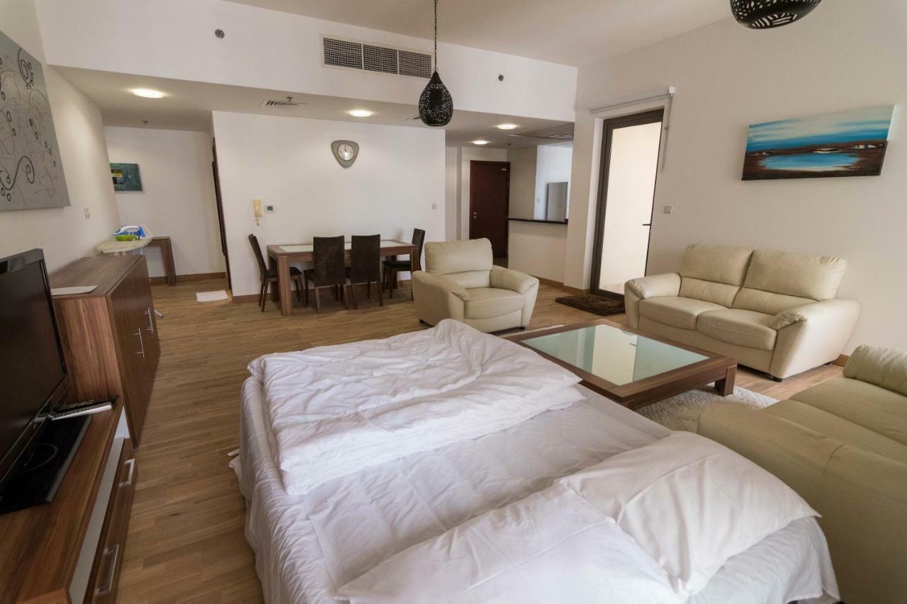 Homes Apartment *