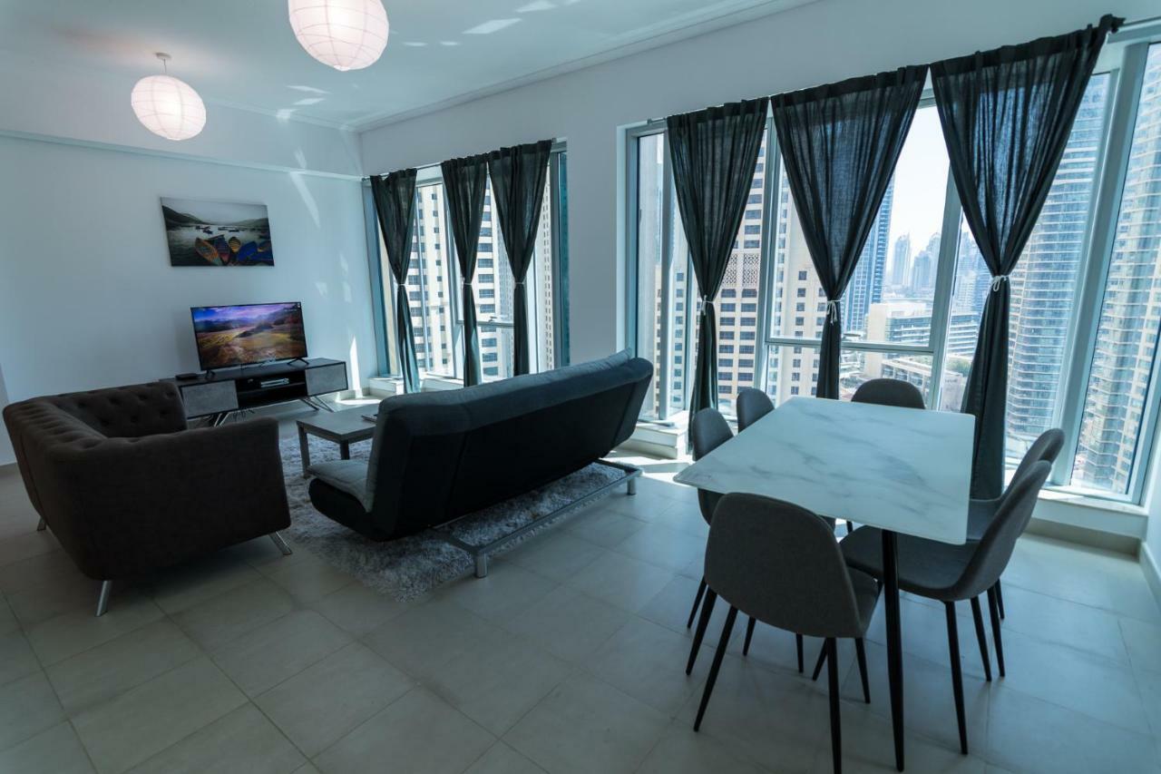 Homes Apartment *
