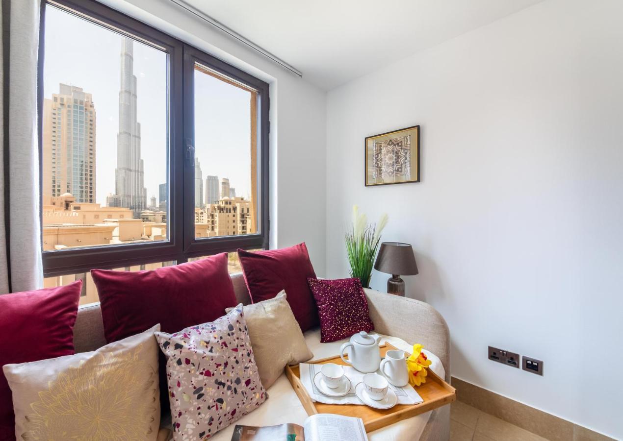 Maison Privee - Luxury Living Next To Mall & Burj Khalifa Apartment