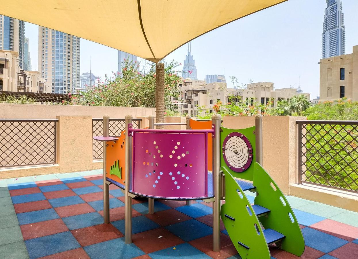 Maison Privee - Luxury Living Next To Mall & Burj Khalifa * Dubai