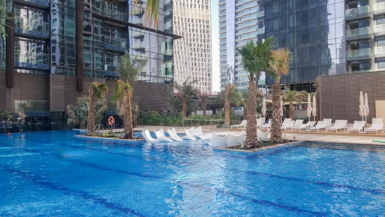 Luton Vacation Homes Marina Gate Tower 2 Apartment *