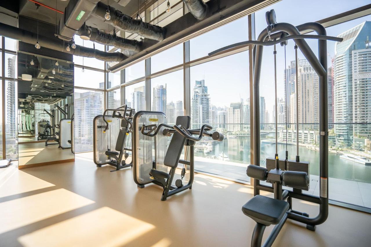 Apartment Luton Vacation Homes Marina Gate Tower 2
