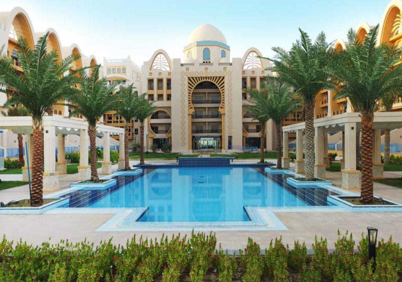 Apartment Globalstay At Palm Jumeirah Beachfront Paradise With Pool And Gym *