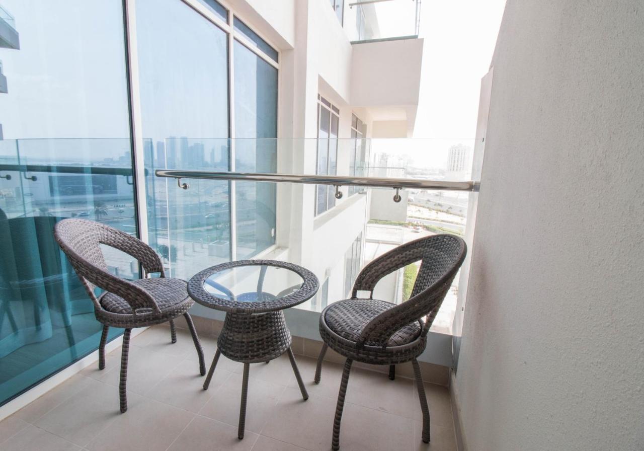 Cozy 1br With Pool And Gym 10mins Away By Drive To Dxb Airport Dubai