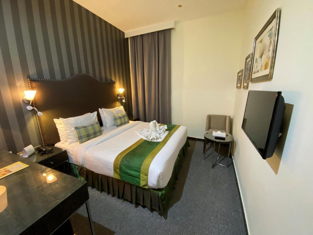 Buraq Hotel Dubai
