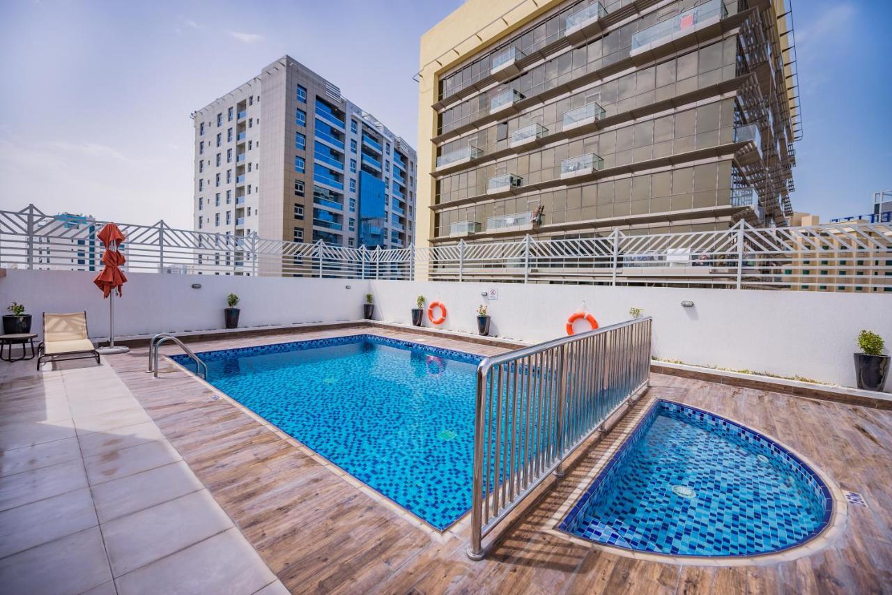 Hotel Mena Plaza Albarsha At The Mall